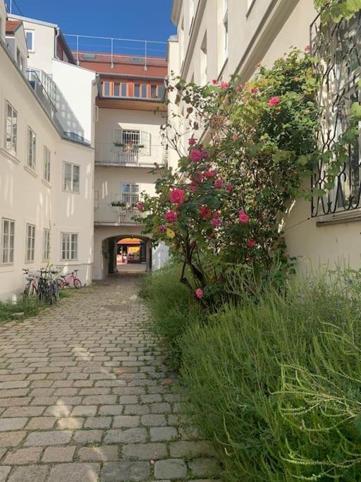 Kleines Stadthaus In Toplage Villa Vienna Exterior photo